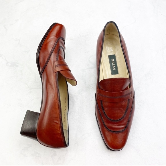 [Bally] Brown Leather Career Flats